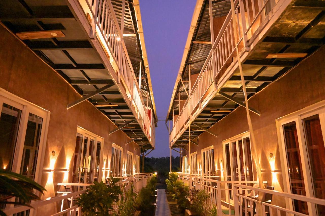 Vedana Retreat Arambol Hotel Bagian luar foto